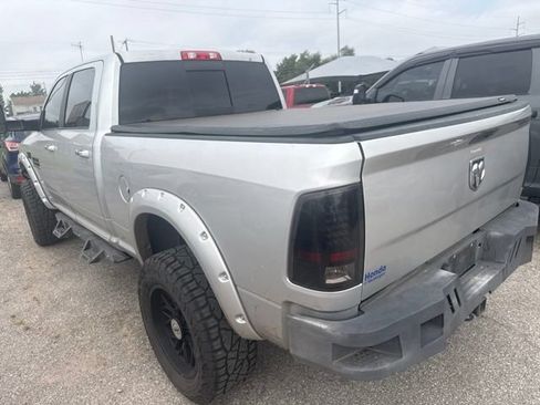 Used 2016 RAM 2500 SLT AWD/4WD image 6