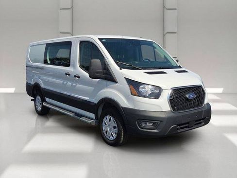 Used 2025 Ford Transit 250 Low Roof w/ Exterior Upgrade Package RWD image 7