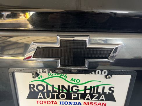 Used 2021 Chevrolet Traverse Premier w/ Redline Edition image 47