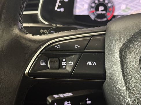 Used 2019 Audi Q8 Prestige w/ Luxury Package AWD/4WD image 18