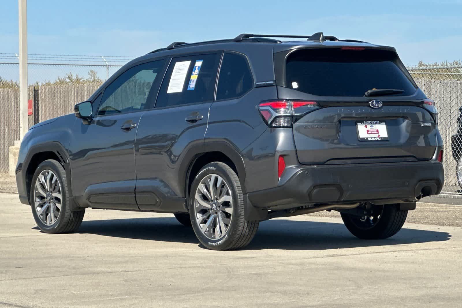 Certified 2025 Subaru Forester Touring w/ Popular Package - Touring AWD/4WD image 5