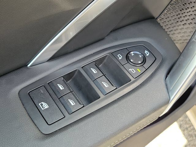 Used 2025 BMW X1 xDrive28i AWD/4WD image 20