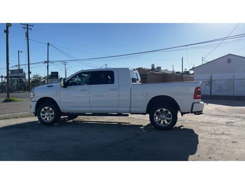 Used 2024 RAM 3500 Laramie w/ Towing Technology Group image 8