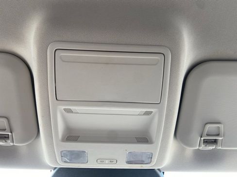 Used 2022 Ford Escape SE image 20