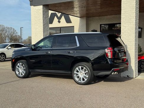 Used 2023 Chevrolet Tahoe High Country w/ Premium Package 2 RWD image 9