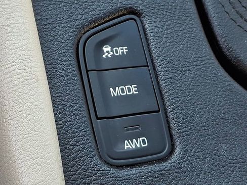 Used 2019 Cadillac XT5 Luxury image 23