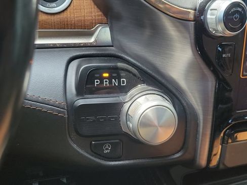 Used 2020 RAM 1500 Longhorn RWD image 30