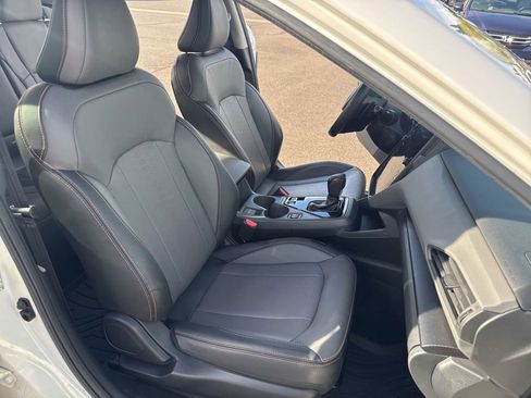 Certified 2025 Subaru Crosstrek 2.5i Limited w/ Crosstrek Mirror Package image 13