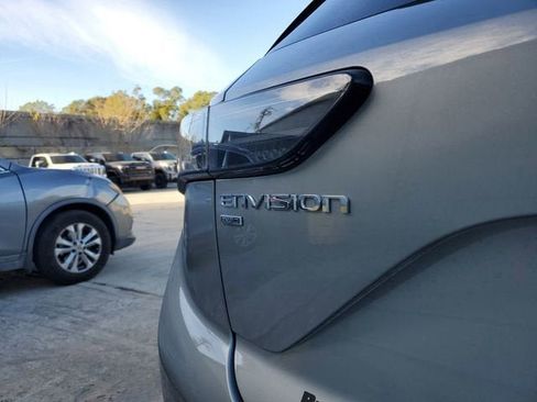 New 2026 Buick Envision Avenir image 8