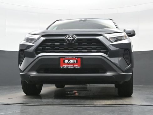 Used 2025 Toyota RAV4 XLE AWD/4WD image 27