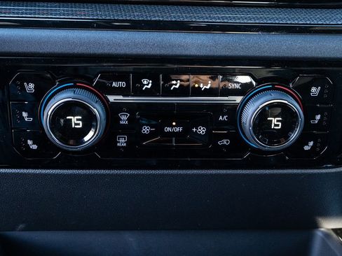 New 2026 Chevrolet Silverado 1500 ZR2 image 28