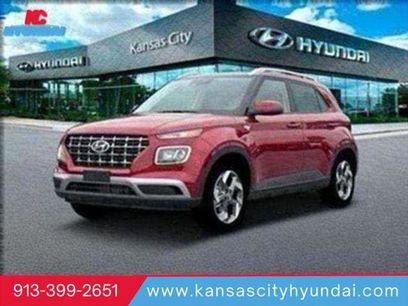 New 2025 Hyundai Venue SEL