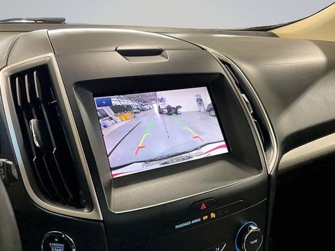 Used 2019 Ford Edge SEL w/ Equipment Group 201A AWD/4WD image 22