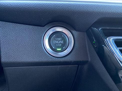 Used 2024 Chevrolet Traverse LS image 19