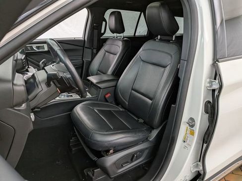 Certified 2020 Ford Explorer XLT w/ Equipment Group 202A image 12