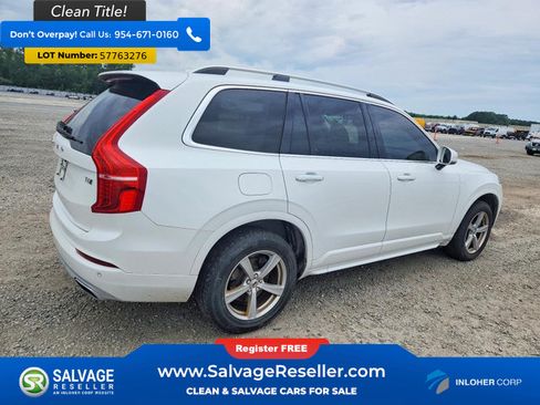 Used 2018 Volvo XC90 T6 Momentum w/ Momentum Plus Package AWD/4WD image 4