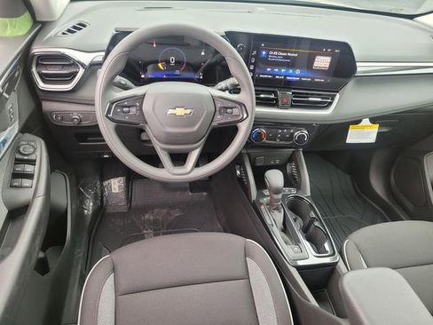 New 2026 Chevrolet TrailBlazer LT w/ Driver Confidence Package image 8