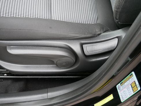 Used 2018 Hyundai Kona SEL image 20