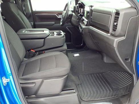Used 2025 Chevrolet Silverado 1500 LT image 19