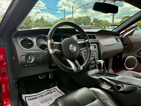 Used 2012 Ford Mustang GT Premium image 20