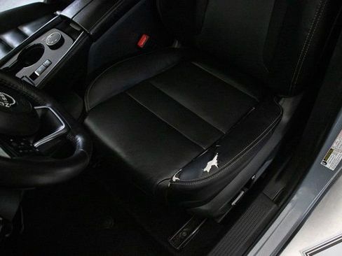 Used 2023 Nissan Rogue SL w/ SL Premium Package image 27