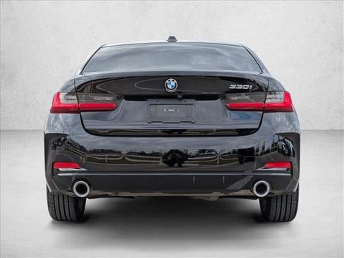 Used 2023 BMW 330i Sedan w/ Premium Package image 4
