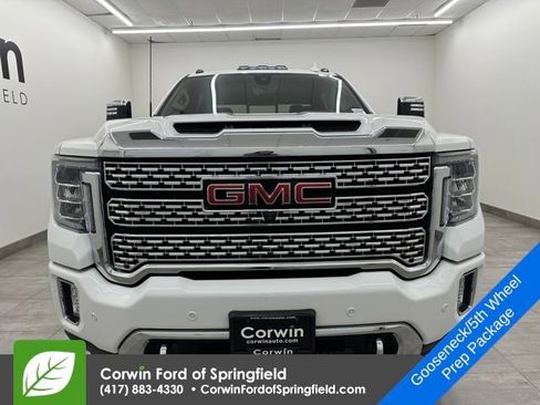 Used 2022 GMC Sierra 2500 Denali w/ Denali Ultimate Package image 8