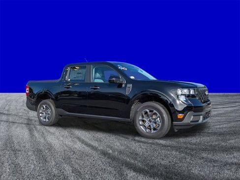 Certified 2026 Ford Maverick XLT w/ XLT Luxury Package image 2