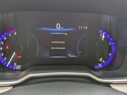 Used 2020 Toyota Corolla XSE image 15