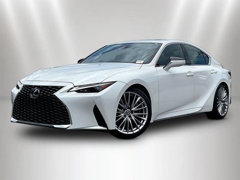 Used 2024 Lexus IS 300 w/ Premium Package RWD image 3