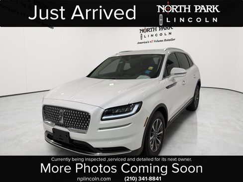 Used 2023 Lincoln Nautilus AWD w/ Premium Package image 1
