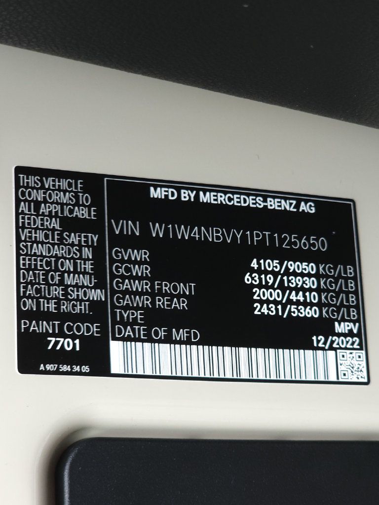 Used 2023 Mercedes-Benz Sprinter 2500 image 52