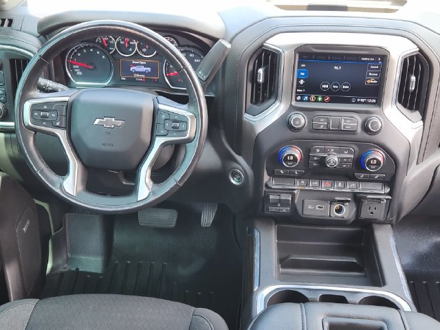Used 2020 Chevrolet Silverado 1500 RST w/ Texas Edition RWD image 26