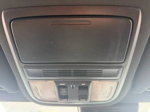 Used 2019 Honda Accord Sport image 22