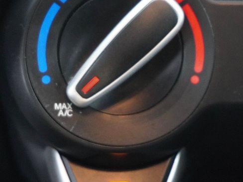 Used 2022 Kia Rio S FWD image 18