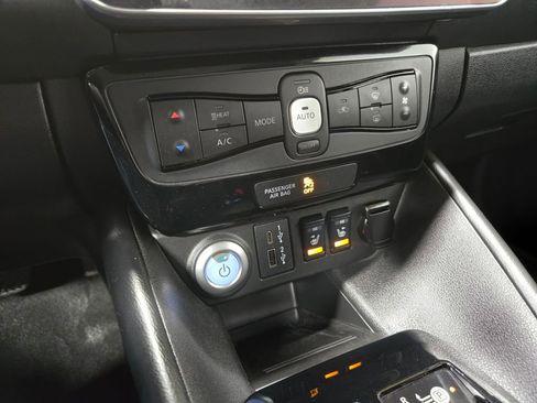 Used 2024 Nissan Leaf SV Plus image 26