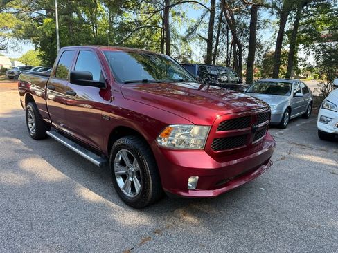 Used 2015 RAM 1500 Express AWD/4WD image 3