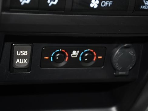 Used 2019 Toyota 4Runner Limited AWD/4WD image 16