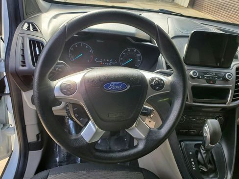 Used 2021 Ford Transit Connect XLT image 36