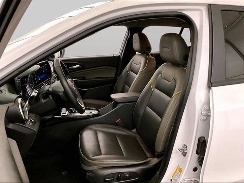 Used 2024 Chevrolet Trax ACTIV w/ Driver Confidence Package FWD image 24