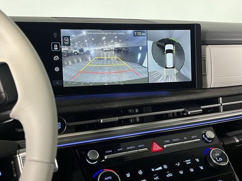 Used 2025 Hyundai Santa Fe Limited image 22