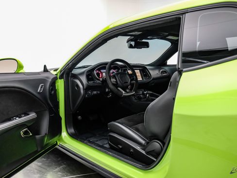 Used 2023 Dodge Challenger SRT Hellcat Redeye image 41