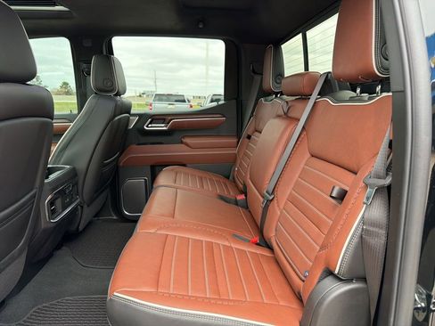 Certified 2025 GMC Sierra 1500 Denali Ultimate image 19