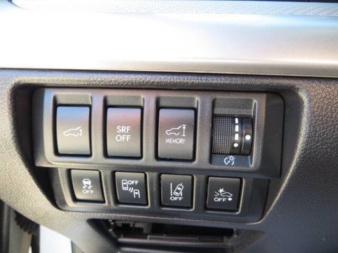 Used 2016 Subaru Outback 2.5i Premium AWD/4WD image 30