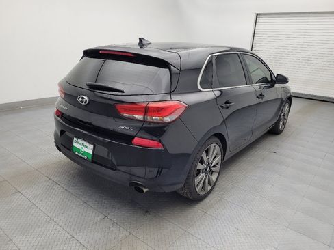 Used 2018 Hyundai Elantra GT Sport FWD image 9