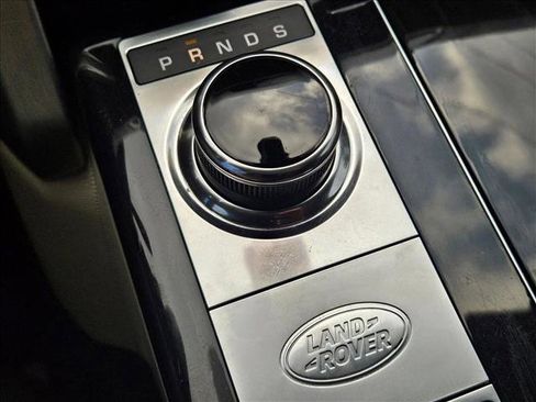 Used 2020 Land Rover Range Rover Long Wheelbase Autobiography image 26