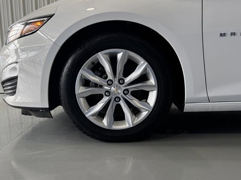 Used 2023 Chevrolet Malibu LT image 30