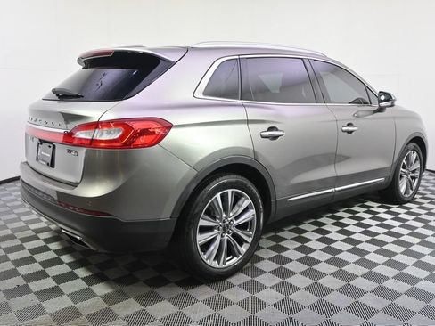 Used 2016 Lincoln MKX Reserve w/ Driver Assistance Package AWD/4WD image 7