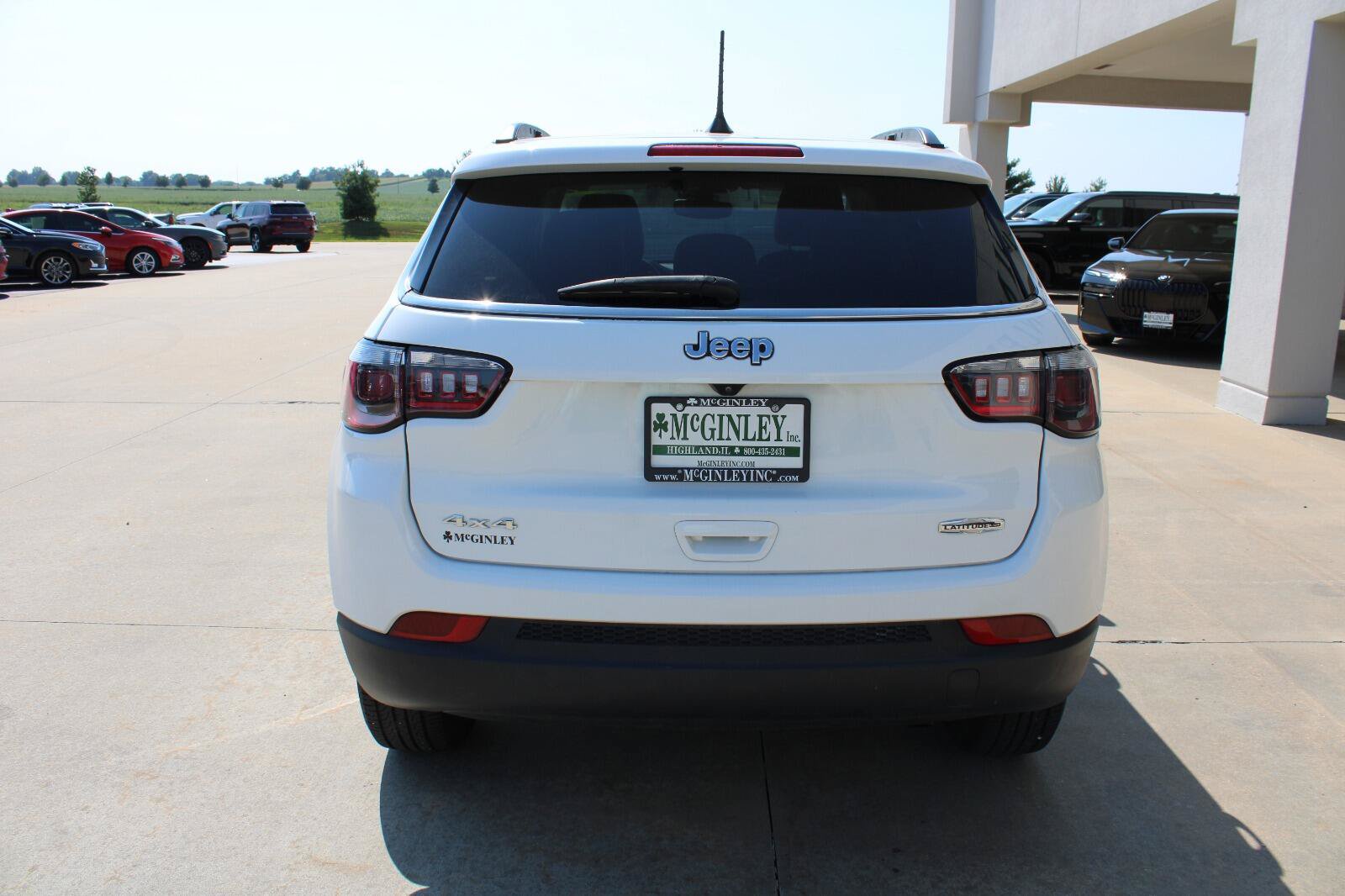 Used 2022 Jeep Compass Latitude AWD/4WD image 8