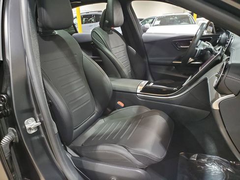 Used 2024 Mercedes-Benz C 300 Sedan image 13